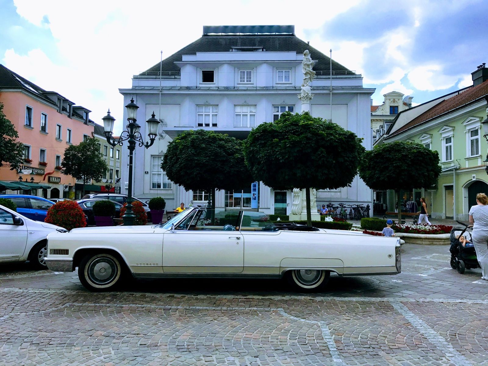 Cadillac convertible – Tulln