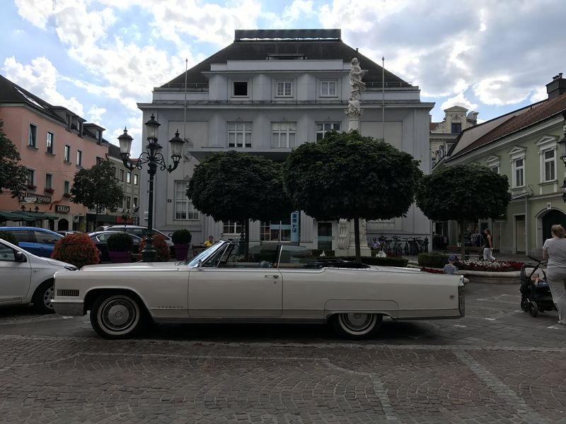 Cadillac convertible – Tulln – 3